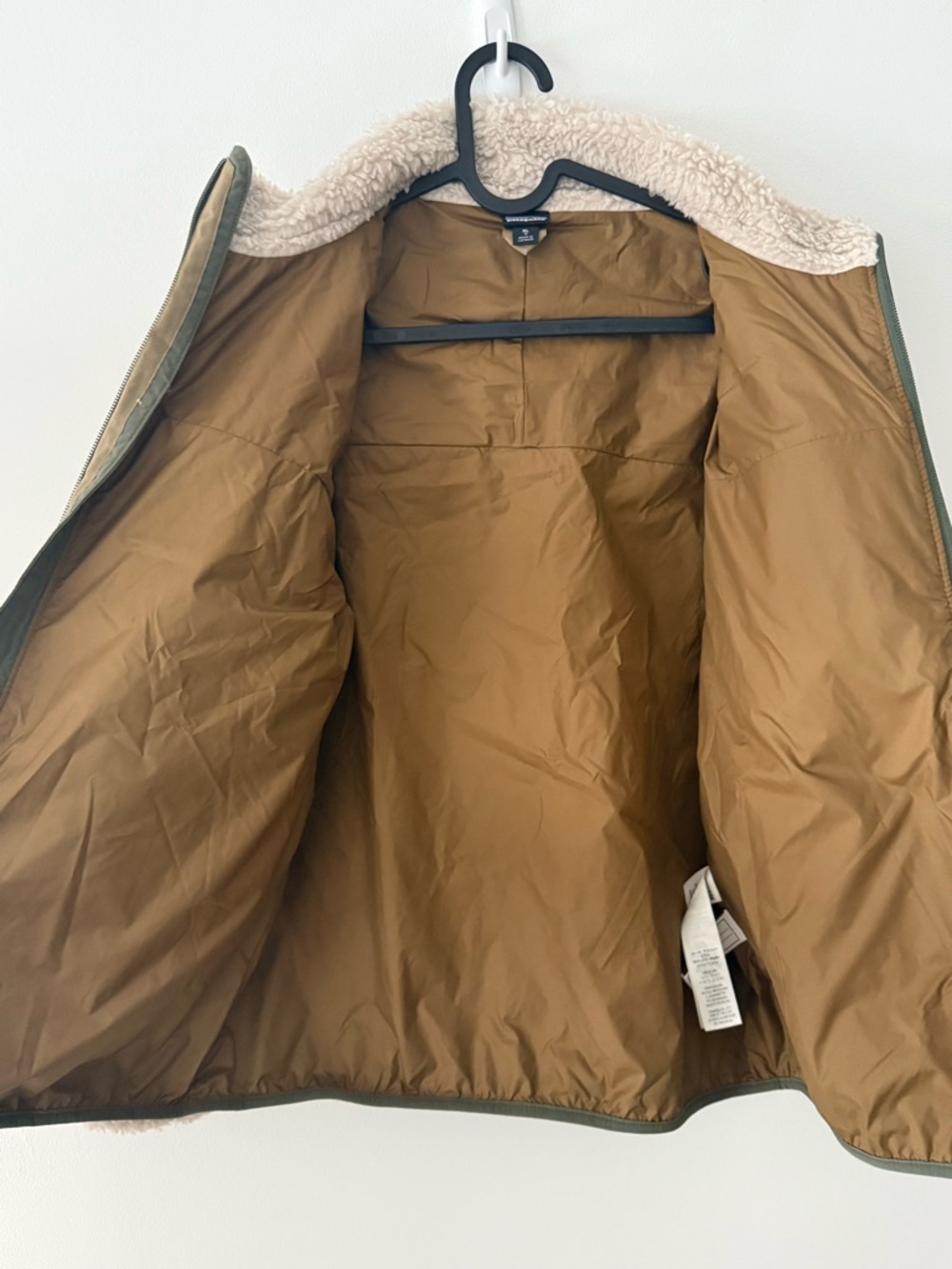 NWOT Patagonia Kids' Retro-X Fleece Jacket in Natural with Coriander Brown - Picture 5 of 9